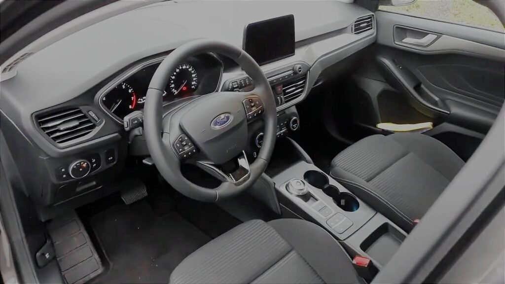 2019 Ford Focus interior