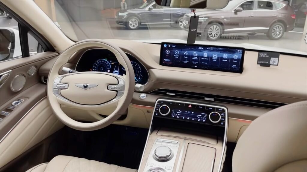 2023 Genesis GV80  interior